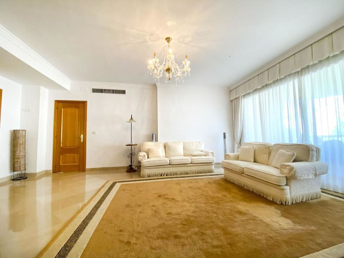 3 bedroom Apartments for sale in Marbella – R5317978 3 bedroom Apartments for sale in Marbella – R5317978