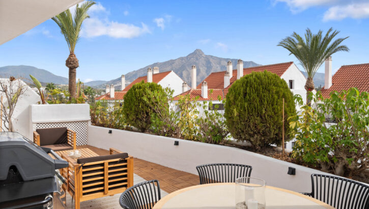 Apartamentos de 4 dormitorios en venta en Nueva Andalucía – R5166733 Apartamentos de 4 dormitorios en venta en Nueva Andalucía – R5166733 en