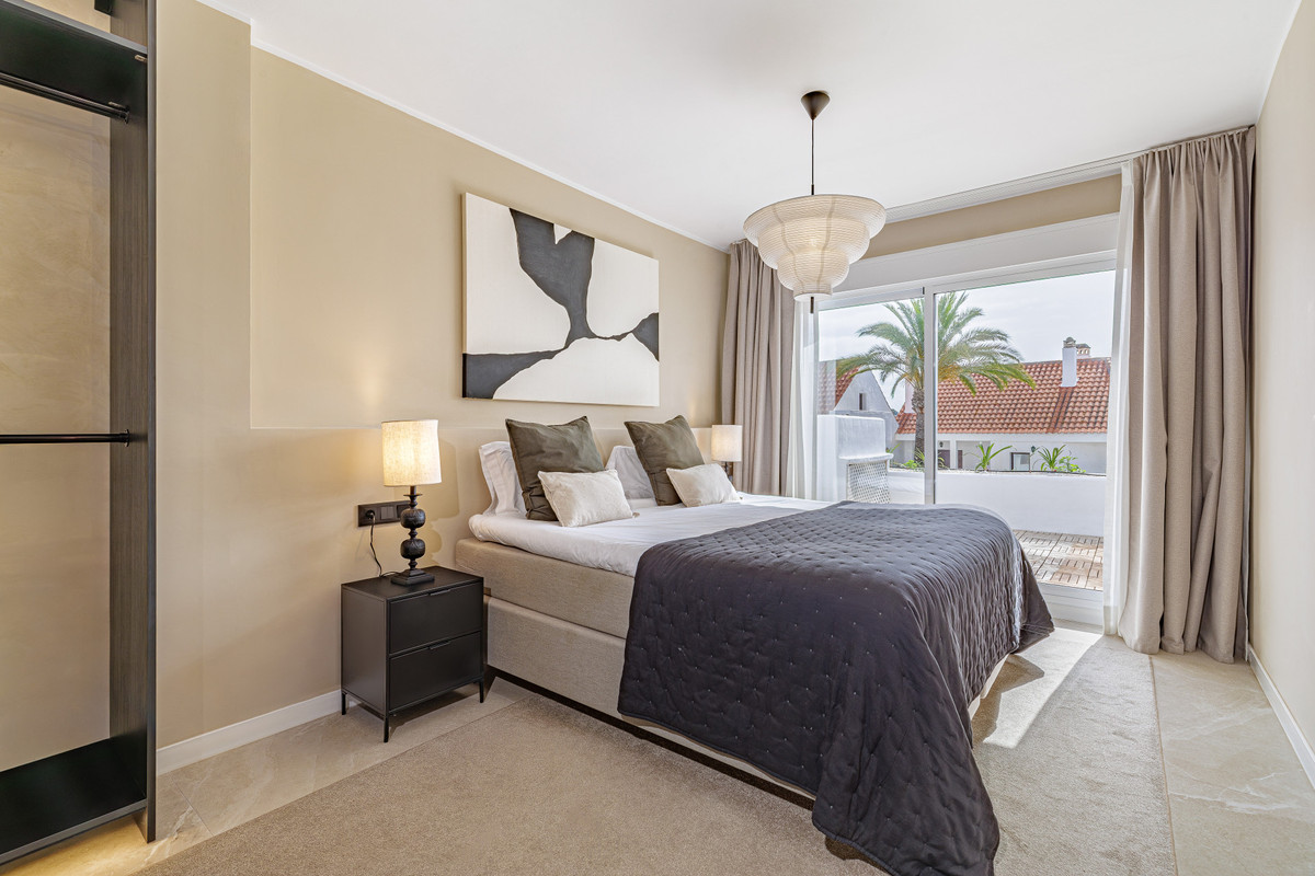 Apartamentos de 4 dormitorios en venta en Nueva Andalucía – R5166733 Apartamentos de 4 dormitorios en venta en Nueva Andalucía – R5166733