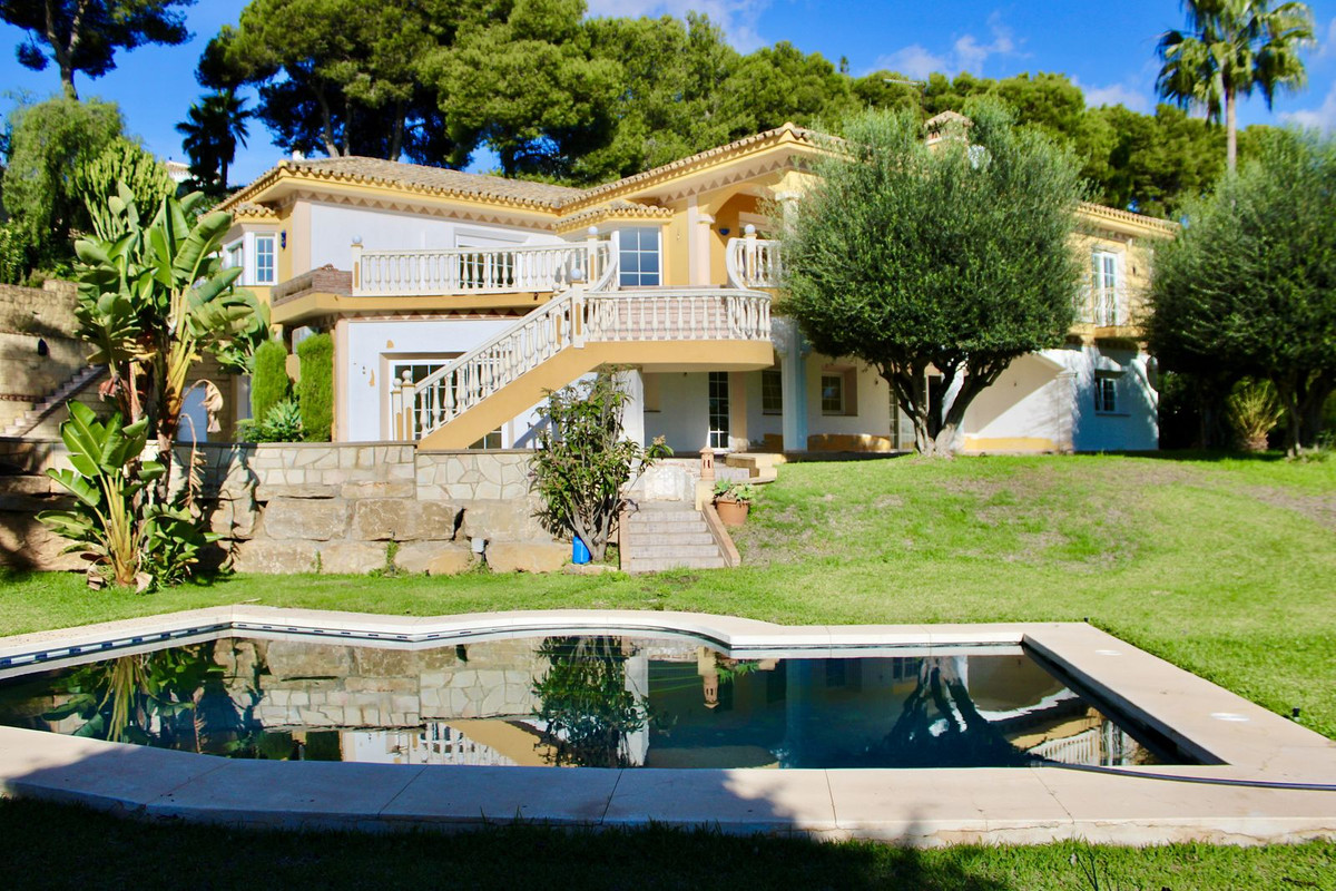 Villas de 4 dormitorios en venta en Hacienda Las Chapas – R5145895 Villas de 4 dormitorios en venta en Hacienda Las Chapas – R5145895