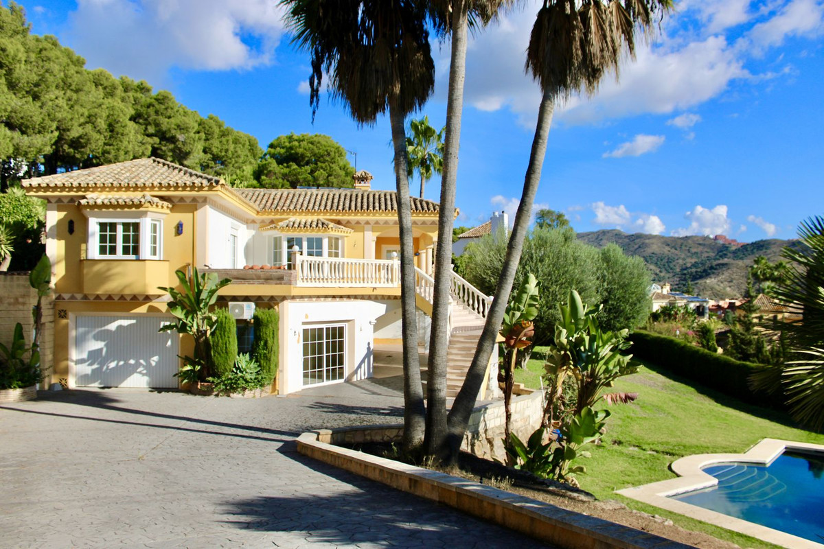 Villas de 4 dormitorios en venta en Hacienda Las Chapas – R5145895 Villas de 4 dormitorios en venta en Hacienda Las Chapas – R5145895