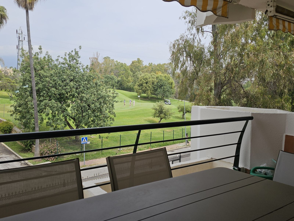 Apartamentos de 3 dormitorios en venta en Guadalmina Alta – R5365153 Apartamentos de 3 dormitorios en venta en Guadalmina Alta – R5365153