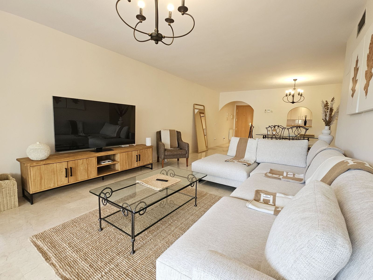Apartamentos de 3 dormitorios en venta en Guadalmina Alta – R5365153 Apartamentos de 3 dormitorios en venta en Guadalmina Alta – R5365153