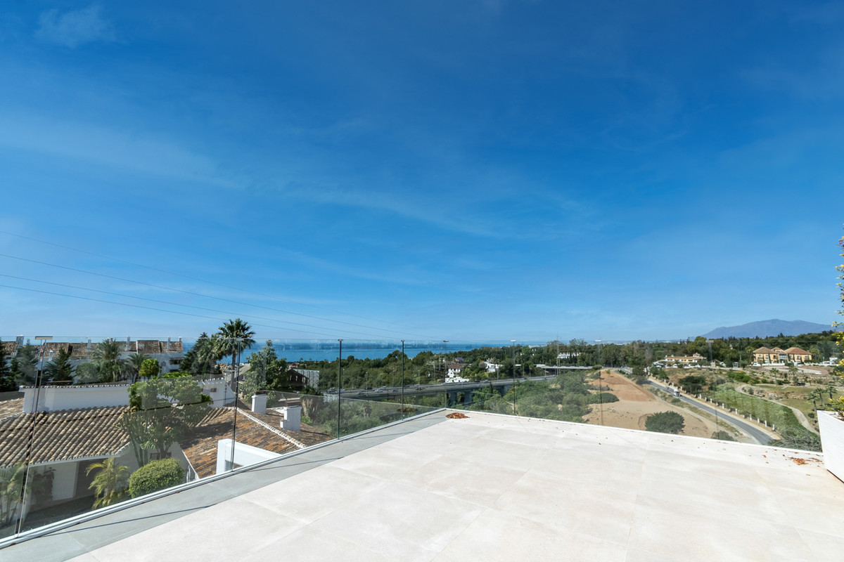 4 bedroom Villas for sale in Marbella – R5204827 4 bedroom Villas for sale in Marbella – R5204827