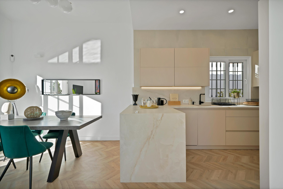 5 bedroom Townhouses for sale in Marbella – R5189632 5 bedroom Townhouses for sale in Marbella – R5189632