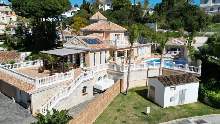Villas de 5 dormitorios en venta en Mijas – R5247973 Villas de 5 dormitorios en venta en Mijas – R5247973 en