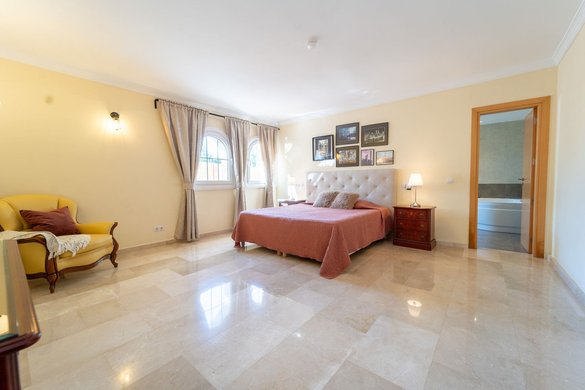 5 bedroom Villas for sale in Mijas – R5247973 5 bedroom Villas for sale in Mijas – R5247973