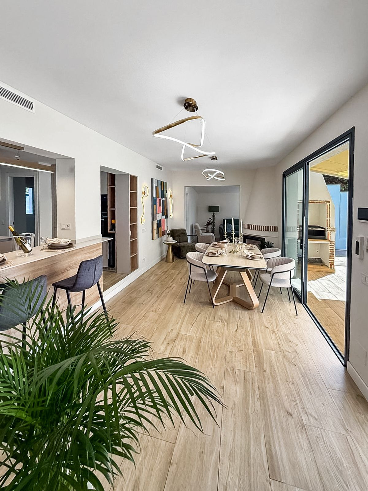 Villas de 5 dormitorios en venta en Costabella – R5188048 Villas de 5 dormitorios en venta en Costabella – R5188048