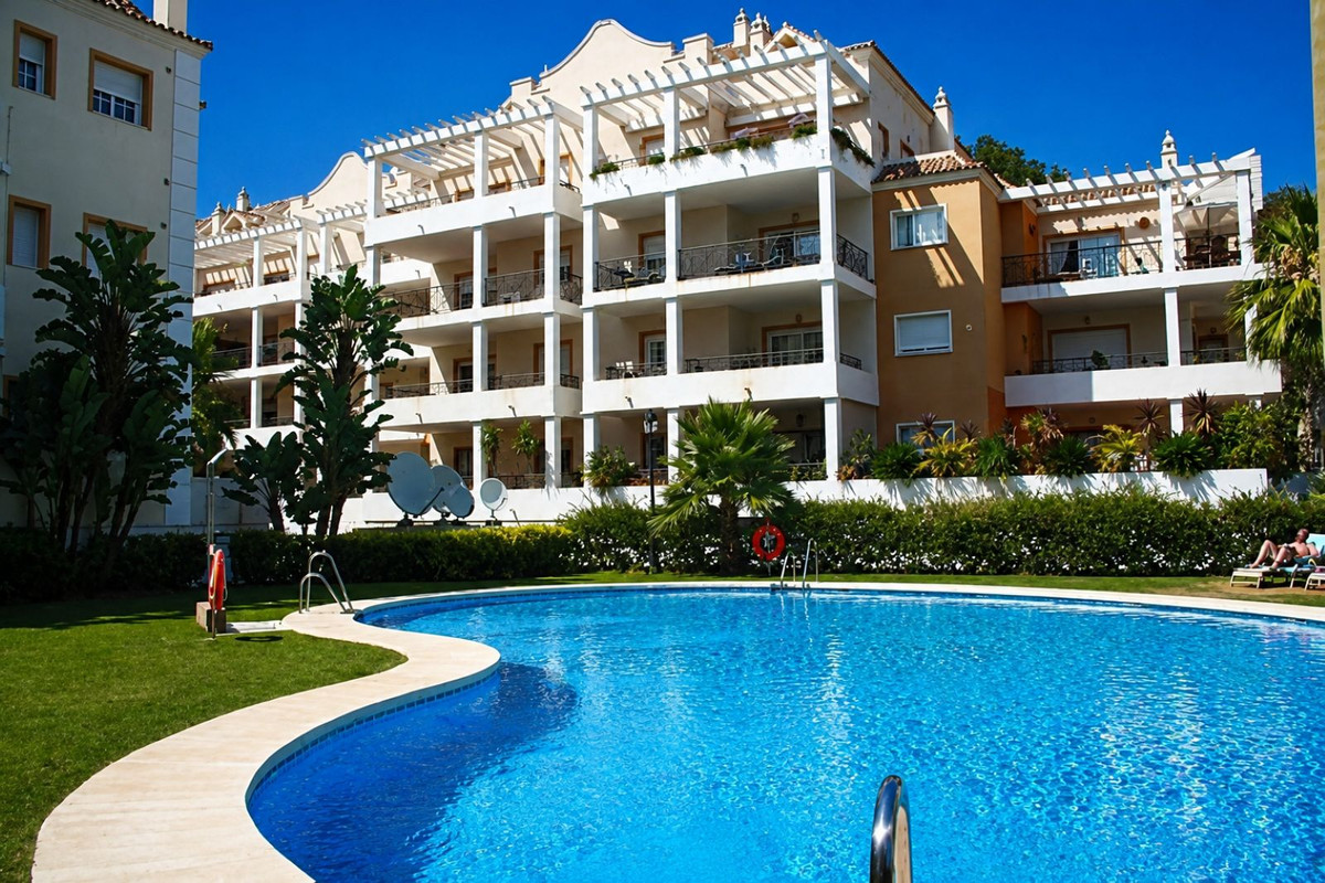 3 bedroom Apartments for sale in Nueva Andalucía – R5437414 3 bedroom Apartments for sale in Nueva Andalucía – R5437414
