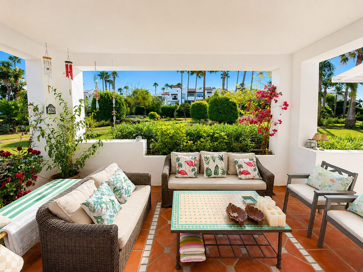 3 bedroom Apartments for sale in Atalaya – R5454829 3 bedroom Apartments for sale in Atalaya – R5454829