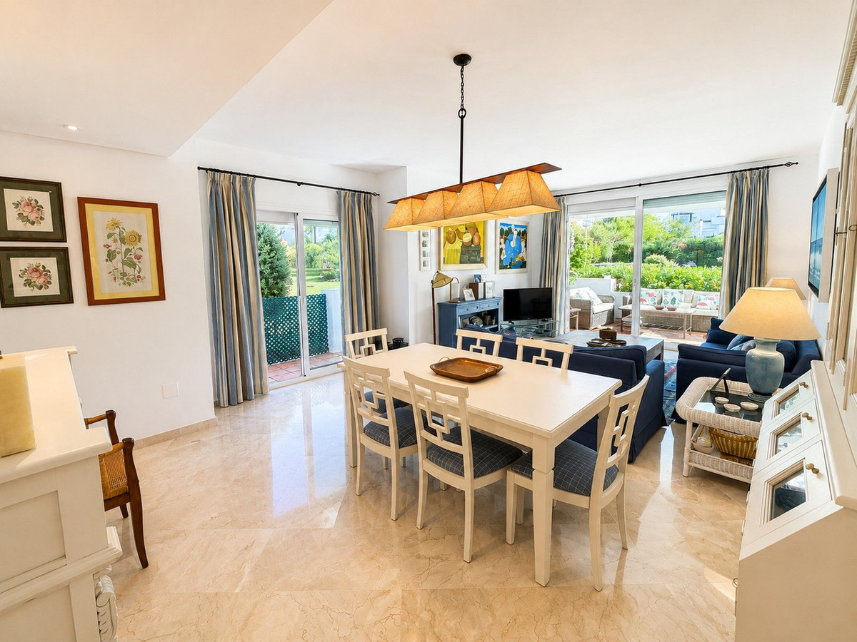 3 bedroom Apartments for sale in Atalaya – R5454829 3 bedroom Apartments for sale in Atalaya – R5454829