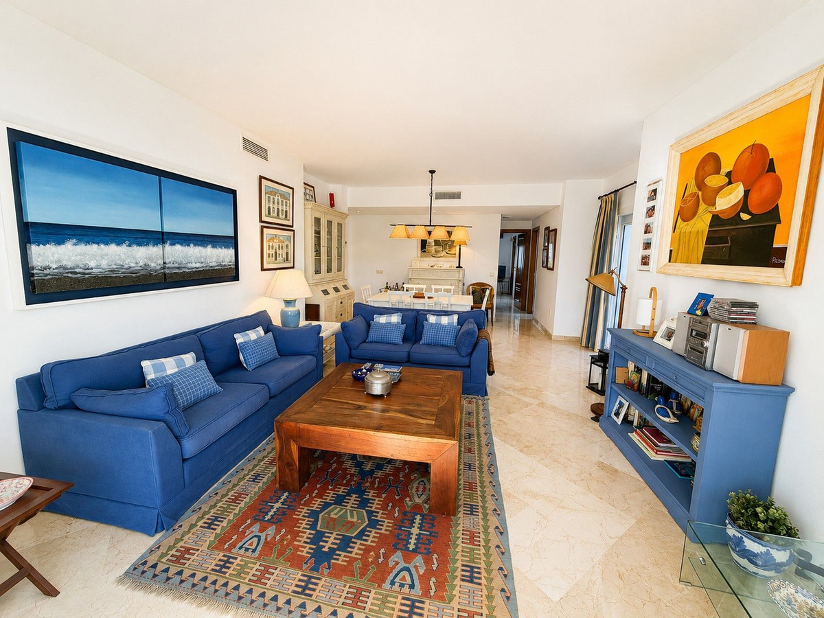 3 bedroom Apartments for sale in Atalaya – R5454829 3 bedroom Apartments for sale in Atalaya – R5454829