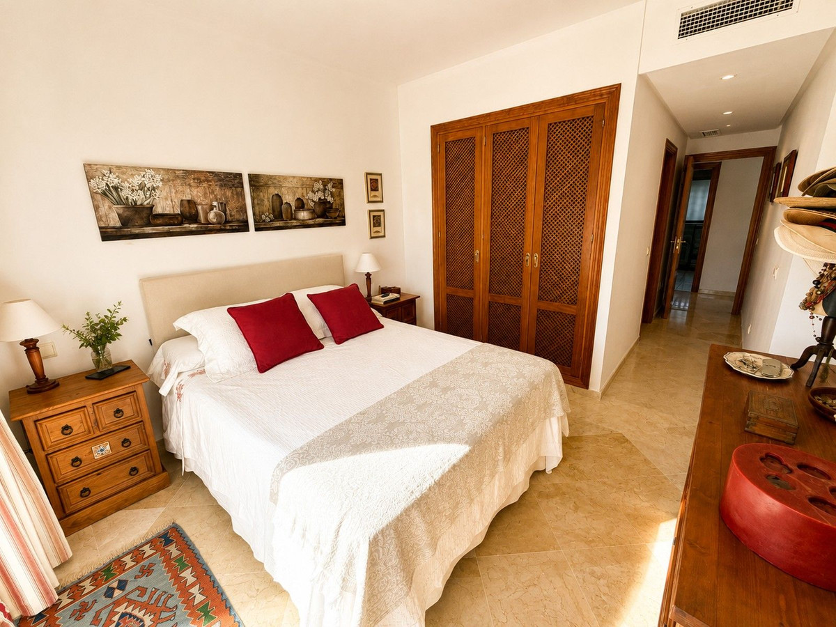 3 bedroom Apartments for sale in Atalaya – R5454829 3 bedroom Apartments for sale in Atalaya – R5454829