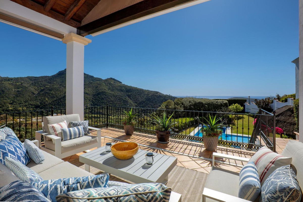 Villas de 4 dormitorios en venta en Benahavís – R5454799 Villas de 4 dormitorios en venta en Benahavís – R5454799