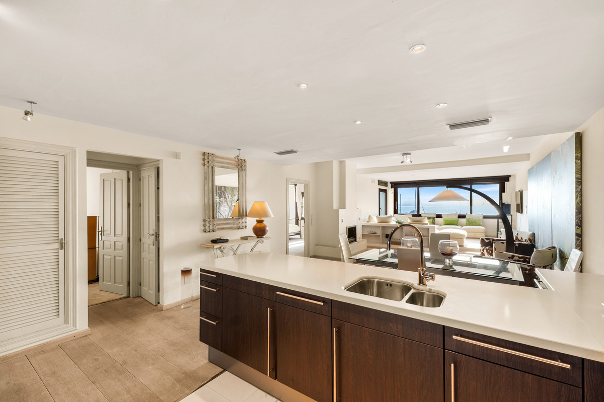 2 bedroom Apartments for sale in Puerto Banús – R5368987 2 bedroom Apartments for sale in Puerto Banús – R5368987