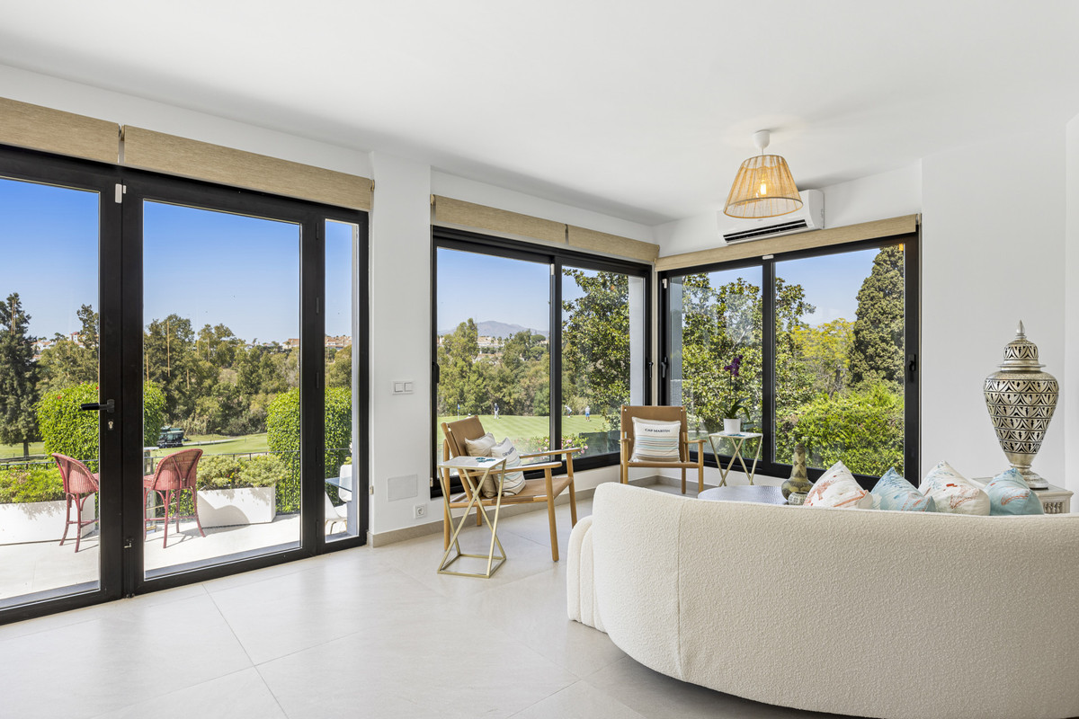 4 bedroom Villas for sale in Guadalmina Alta – R4806901 4 bedroom Villas for sale in Guadalmina Alta – R4806901