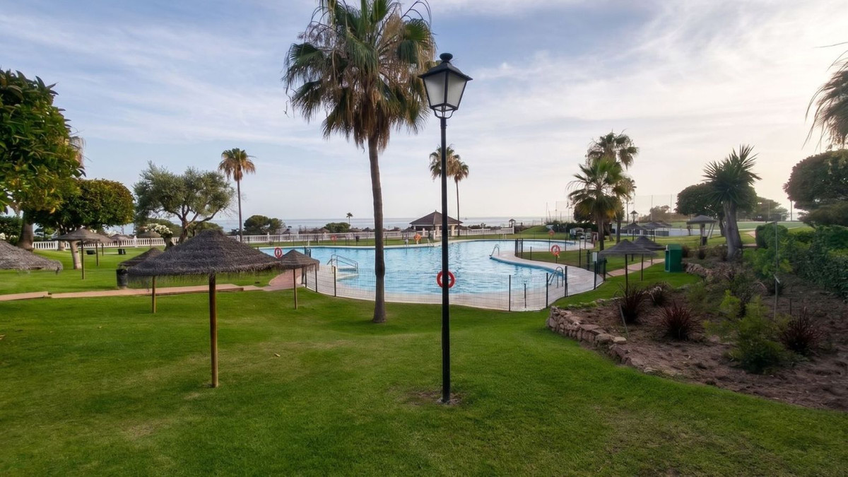 3 bedroom Apartments for sale in Las Chapas – R5461480 3 bedroom Apartments for sale in Las Chapas – R5461480