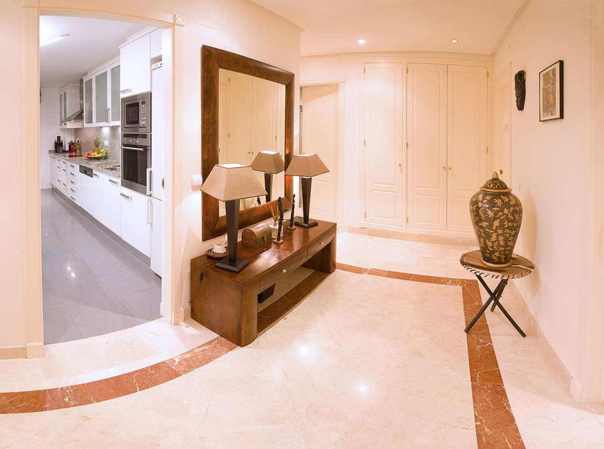 2 bedroom Apartments for sale in Nueva Andalucía – R5333038 2 bedroom Apartments for sale in Nueva Andalucía – R5333038