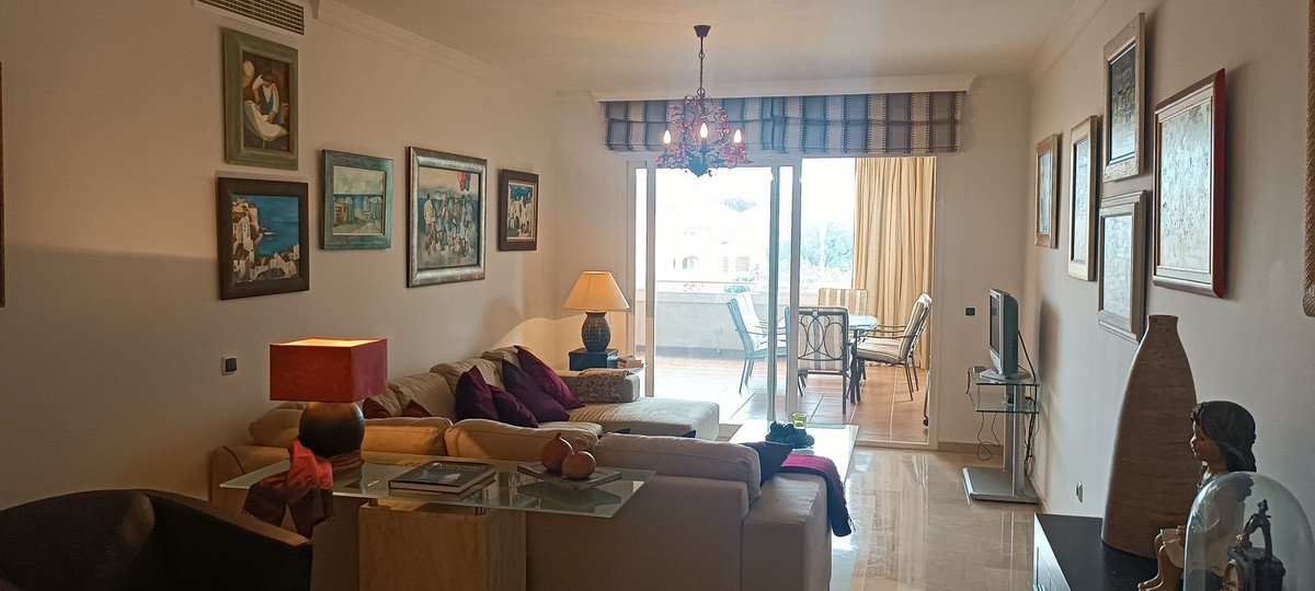 2 bedroom Apartments for sale in Elviria – R5370286 2 bedroom Apartments for sale in Elviria – R5370286