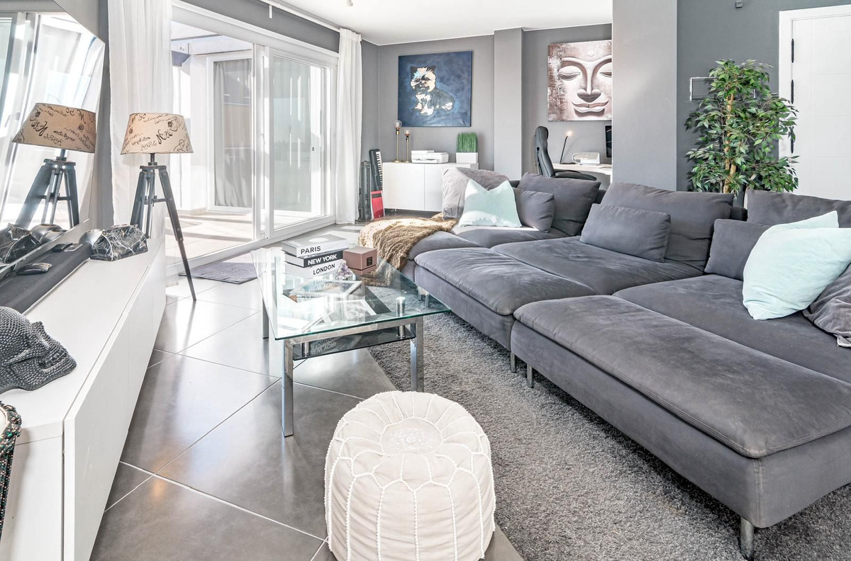 2 bedroom Penthouses for sale in Nueva Andalucía – R5463838 2 bedroom Penthouses for sale in Nueva Andalucía – R5463838