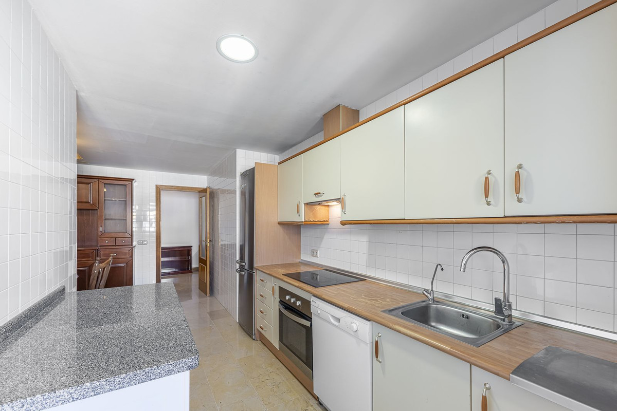 3 bedroom Apartments for sale in San Pedro de Alcántara – R5434876 3 bedroom Apartments for sale in San Pedro de Alcántara – R5434876