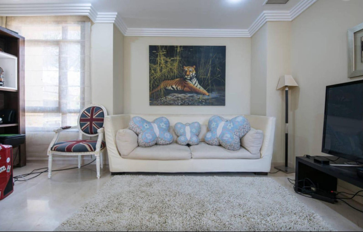Villas de 3 dormitorios en venta en Puerto Banús – R5462554 Villas de 3 dormitorios en venta en Puerto Banús – R5462554