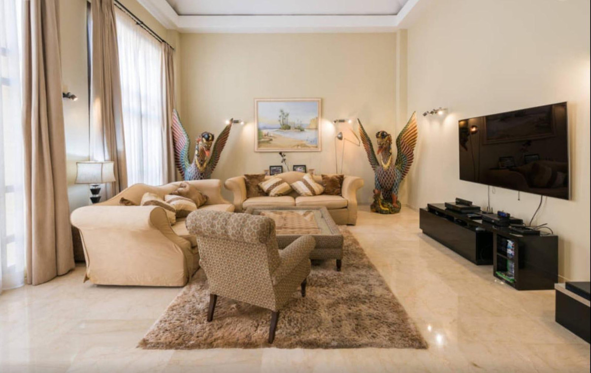 Villas de 3 dormitorios en venta en Puerto Banús – R5462554 Villas de 3 dormitorios en venta en Puerto Banús – R5462554