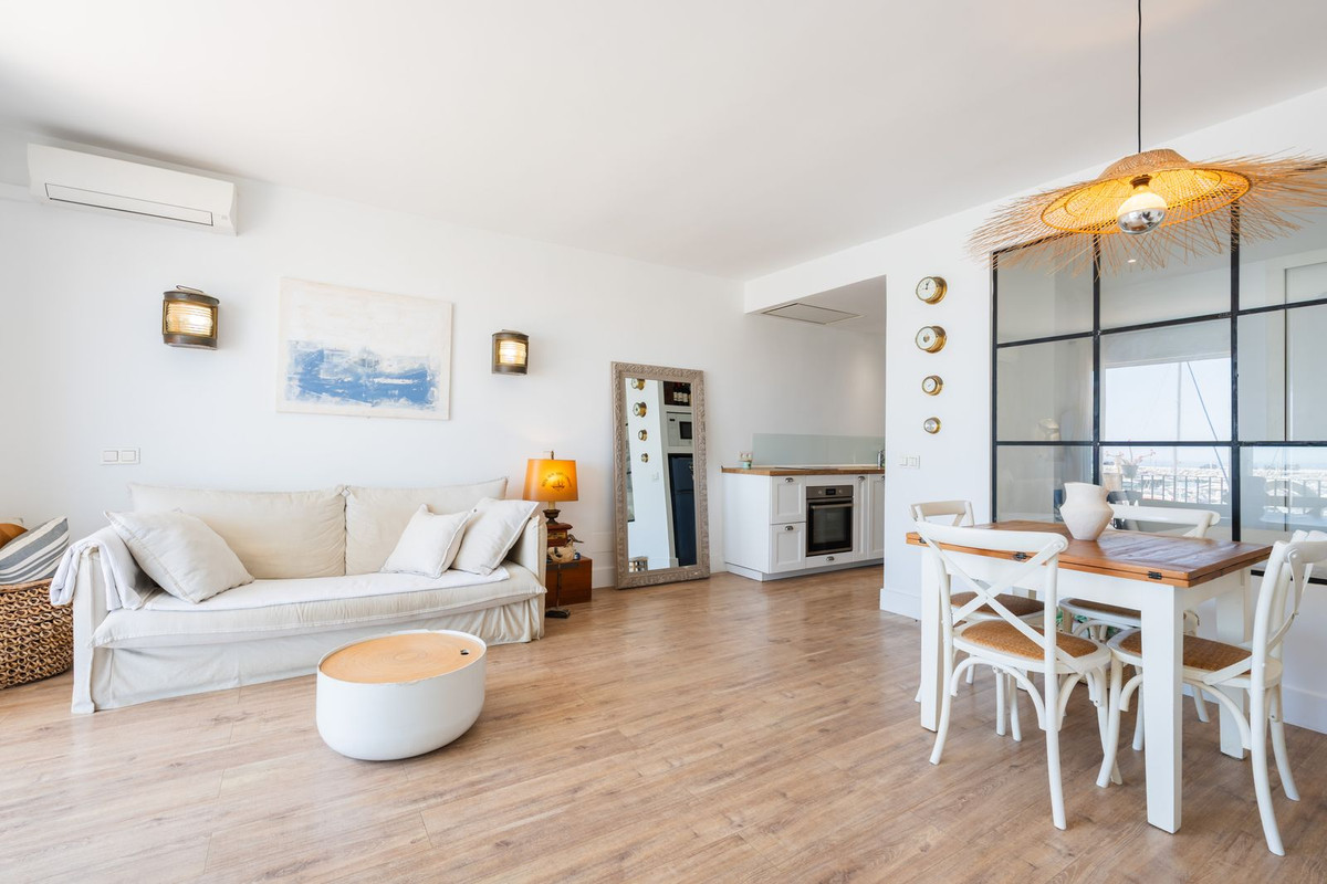 1 bedroom Apartments for sale in Puerto Banús – R5457568 1 bedroom Apartments for sale in Puerto Banús – R5457568
