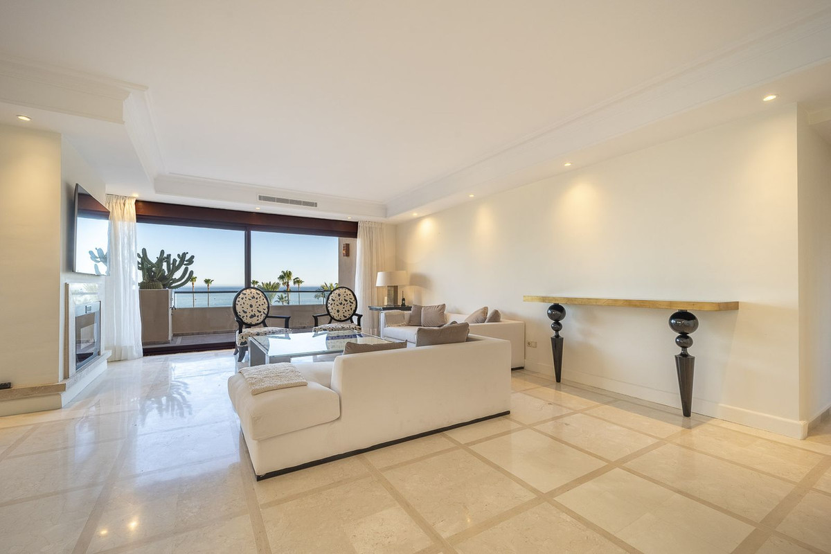3 bedroom Penthouses for sale in Atalaya – R4821043 3 bedroom Penthouses for sale in Atalaya – R4821043