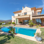 Villas de 5 dormitorios en venta en Elviria – R5450344 Villas de 5 dormitorios en venta en Elviria – R5450344