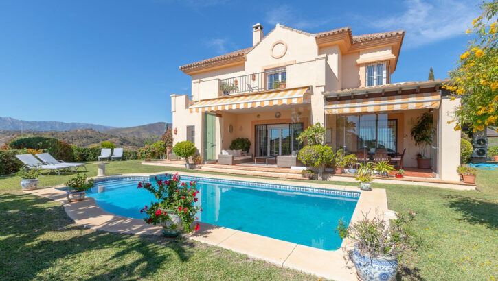 Villas de 5 dormitorios en venta en Elviria – R5450344 Villas de 5 dormitorios en venta en Elviria – R5450344 en