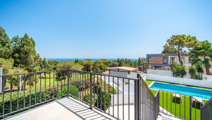 5 bedroom Villas for sale in La Cala de Mijas – R5217538 5 bedroom Villas for sale in La Cala de Mijas – R5217538 in