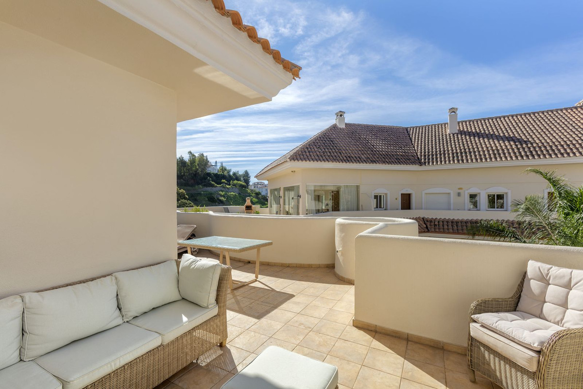 Apartamentos de 2 dormitorios en venta en Nueva Andalucía – R5365264 Apartamentos de 2 dormitorios en venta en Nueva Andalucía – R5365264