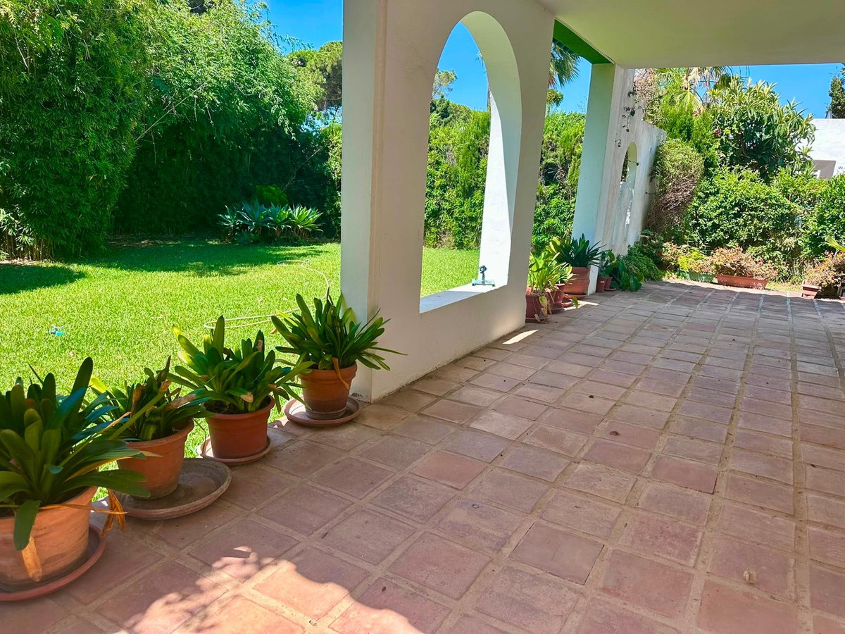 4 bedroom Villas for sale in Artola – R5428189 4 bedroom Villas for sale in Artola – R5428189