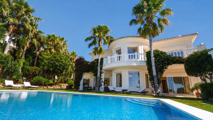 5 bedroom Villas for sale in Marbella – R5408299 5 bedroom Villas for sale in Marbella – R5408299 in