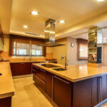 5 bedroom Villas for sale in Marbella – R5408299 5 bedroom Villas for sale in Marbella – R5408299