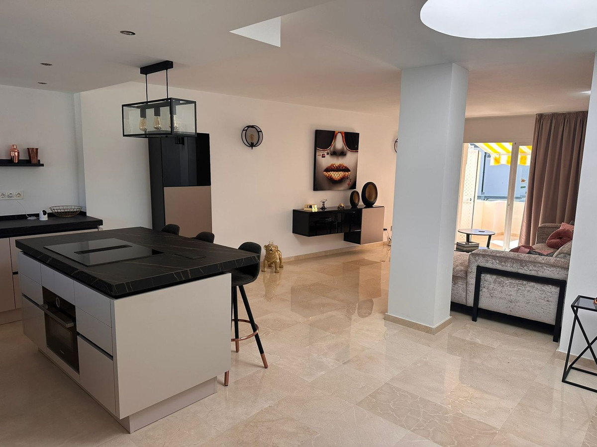 Aticos de 2 dormitorios en venta en Nueva Milla de Oro – R5081131 Aticos de 2 dormitorios en venta en Nueva Milla de Oro – R5081131