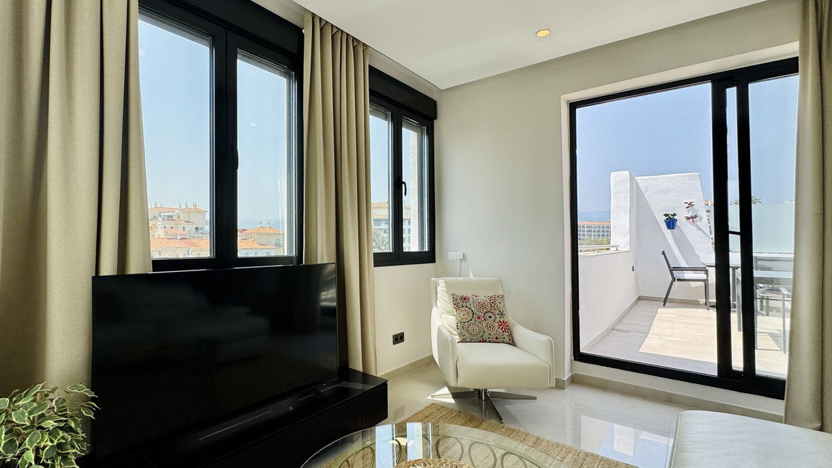 Aticos de 2 dormitorios en venta en Puerto Banús – R5451973 Aticos de 2 dormitorios en venta en Puerto Banús – R5451973