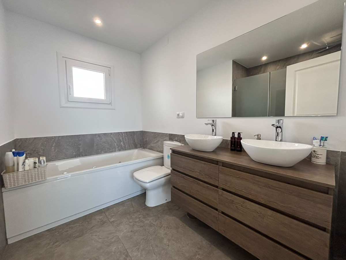 4 bedroom Townhouses for sale in Santa Clara – R5455222 4 bedroom Townhouses for sale in Santa Clara – R5455222