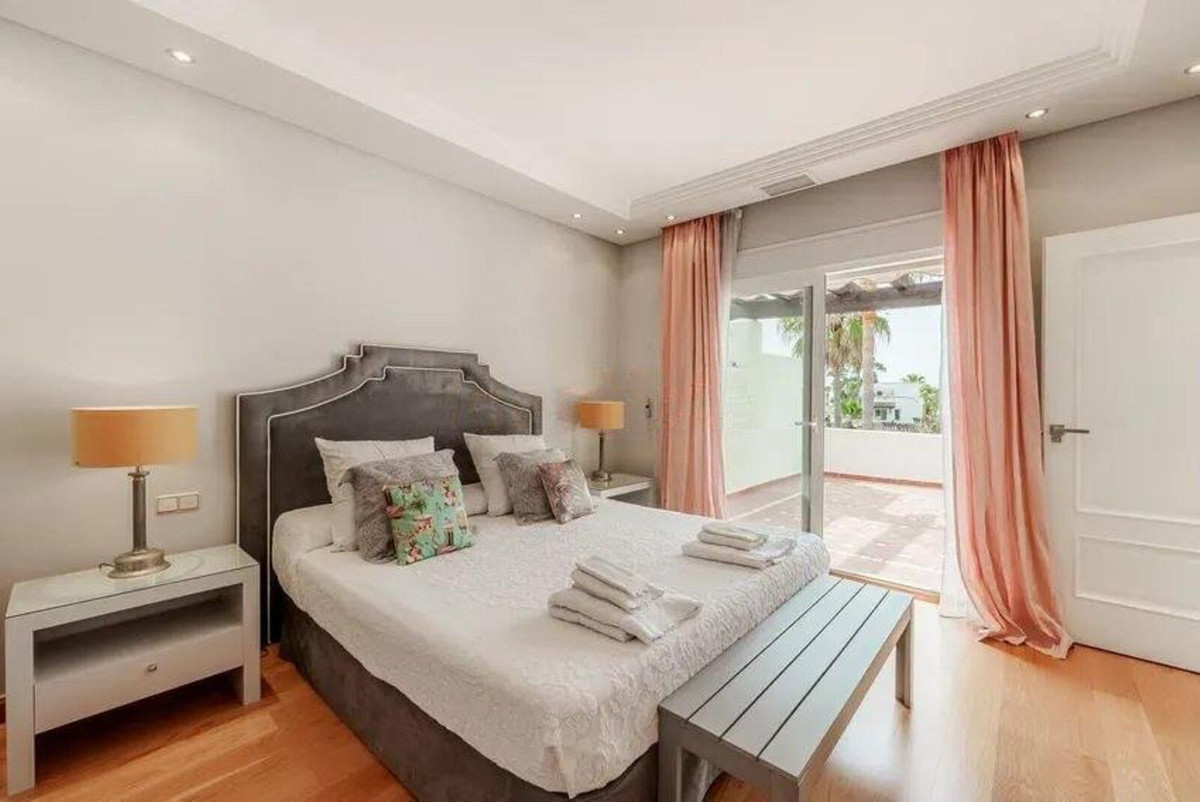 4 bedroom Townhouses for sale in Atalaya – R5299987 4 bedroom Townhouses for sale in Atalaya – R5299987