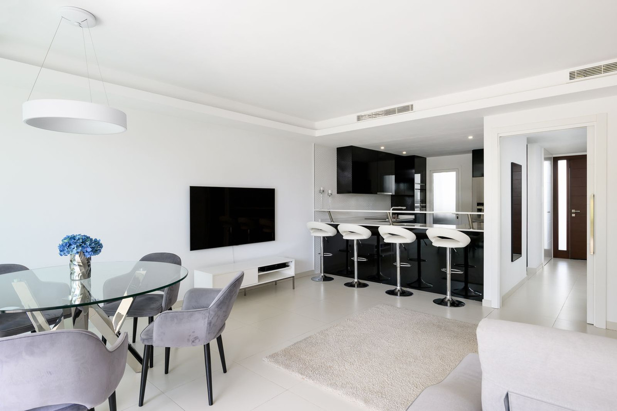 Adosados de 3 dormitorios en venta en Milla de Oro – R5412229 Adosados de 3 dormitorios en venta en Milla de Oro – R5412229