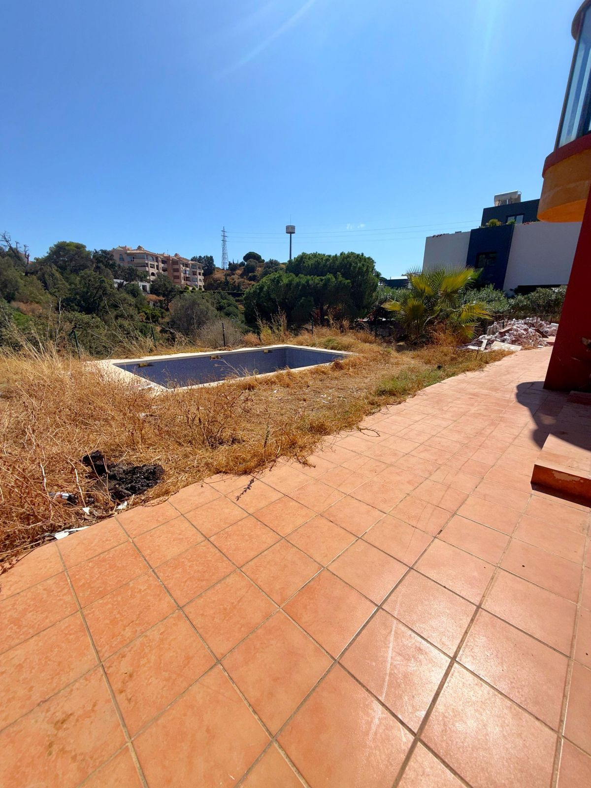 5 bedroom Villas for sale in Elviria – R5196556 5 bedroom Villas for sale in Elviria – R5196556
