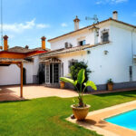Villas de 5 dormitorios en venta en Marbella – R5450497 Villas de 5 dormitorios en venta en Marbella – R5450497