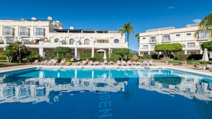 Apartamentos de 4 dormitorios en venta en Nueva Andalucía – R5256058 Apartamentos de 4 dormitorios en venta en Nueva Andalucía – R5256058 en