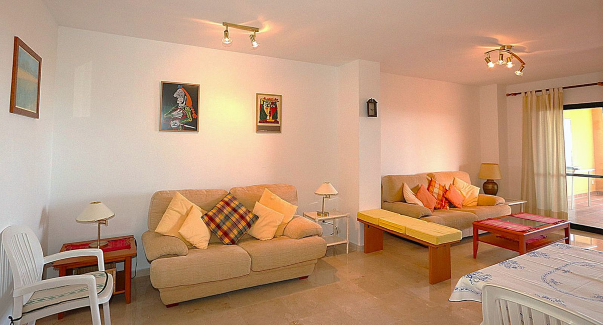 3 bedroom Apartments for sale in Selwo – R5384677 3 bedroom Apartments for sale in Selwo – R5384677