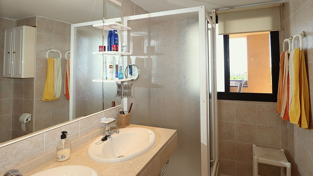 3 bedroom Apartments for sale in Selwo – R5384677 3 bedroom Apartments for sale in Selwo – R5384677