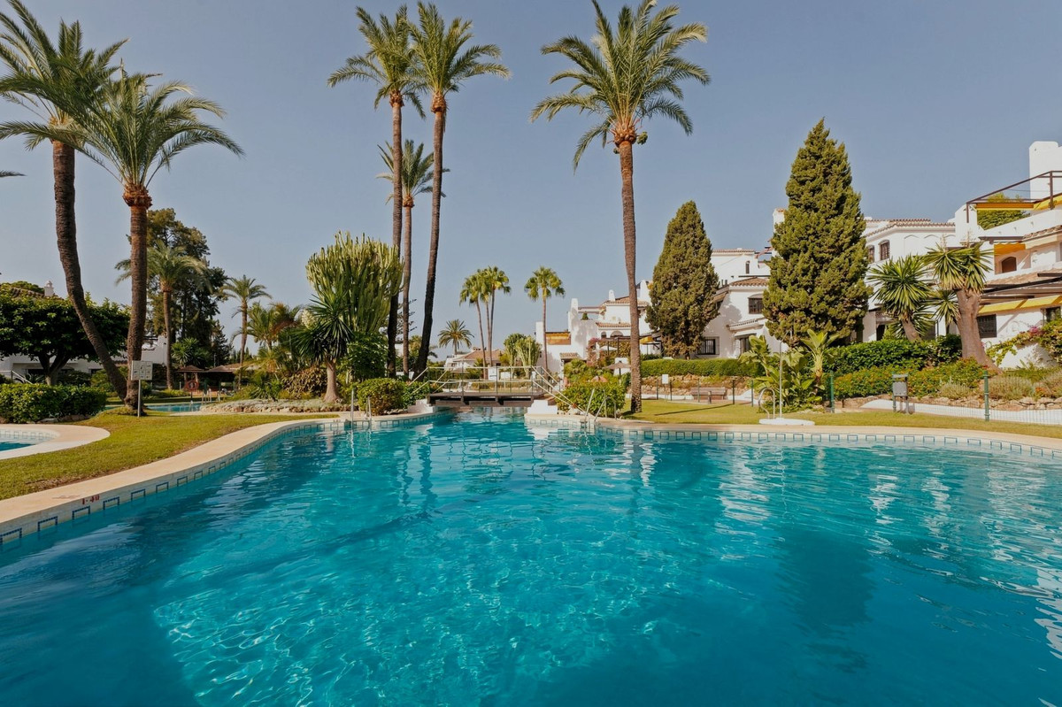 2 bedroom Apartments for sale in Nueva Andalucía – R5464801 2 bedroom Apartments for sale in Nueva Andalucía – R5464801