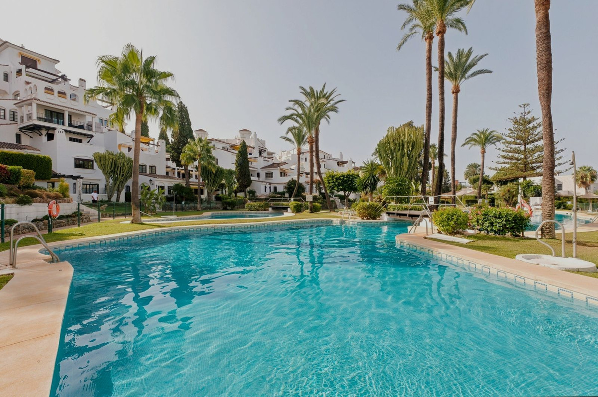 2 bedroom Apartments for sale in Nueva Andalucía – R5464801 2 bedroom Apartments for sale in Nueva Andalucía – R5464801