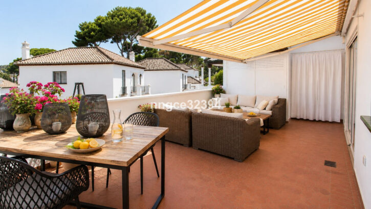 Aticos de 2 dormitorios en venta en Nueva Milla de Oro – R5047696 Aticos de 2 dormitorios en venta en Nueva Milla de Oro – R5047696 en