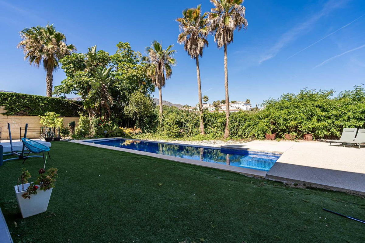 Villas de 5 dormitorios en venta en Mijas – R5417203 Villas de 5 dormitorios en venta en Mijas – R5417203